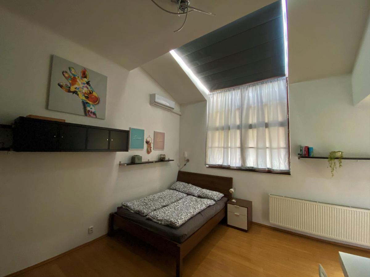 Black Eagle Apartments Prague Extérieur photo