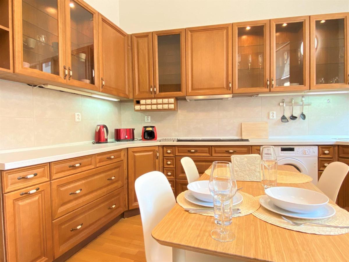 Black Eagle Apartments Prague Extérieur photo