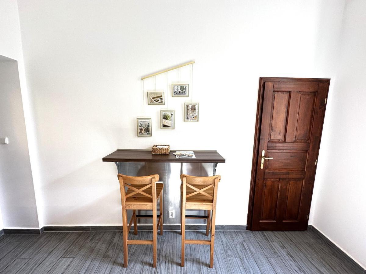 Black Eagle Apartments Prague Extérieur photo